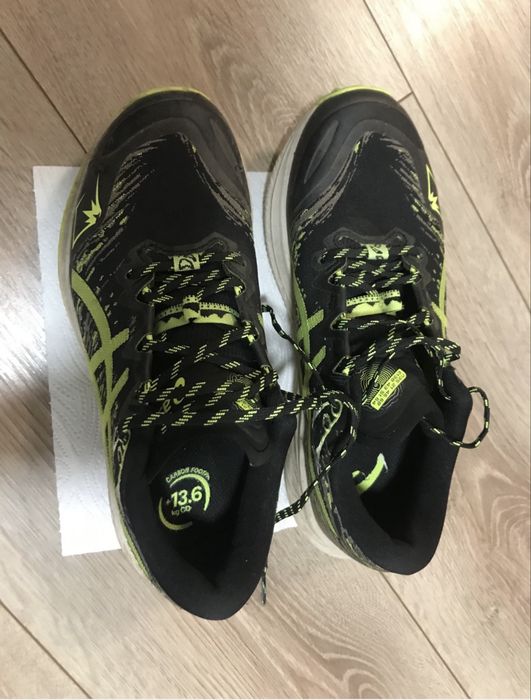 Adidasi alergare Asics (noi 40)