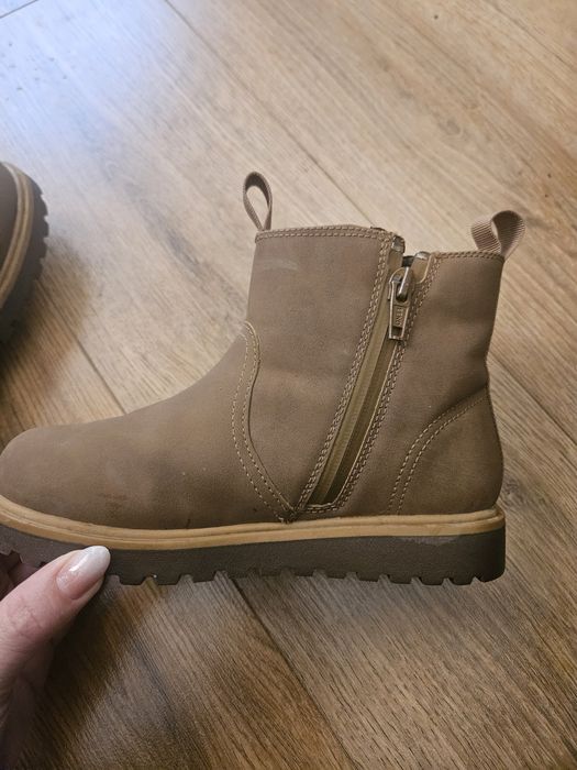 Детски боти от H&M