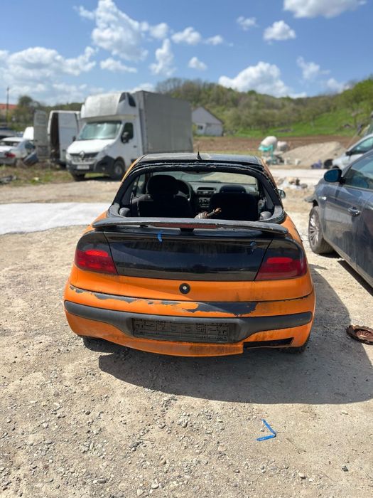 Dezmembrez Opel Tigra 1,4 benzina