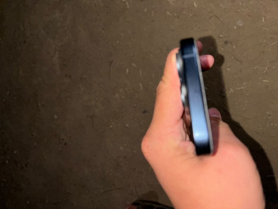 iphone 15 pro продаю