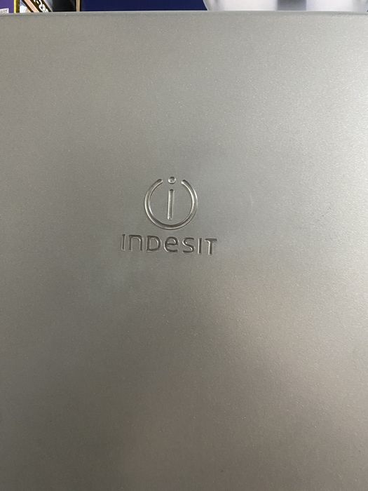 Холодильник.