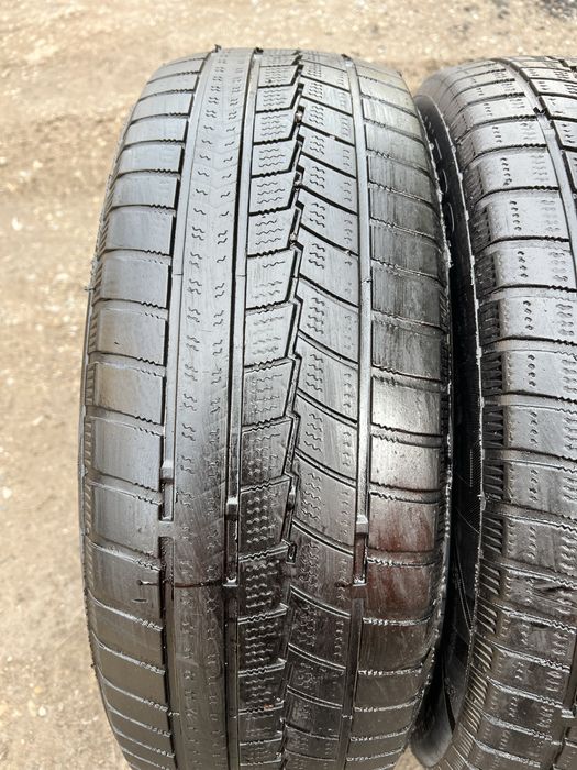 Продам резину пара 215/60/17