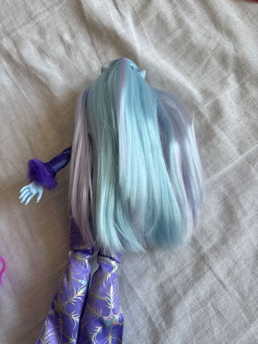 Monster high кукли Abbey и Draculaura