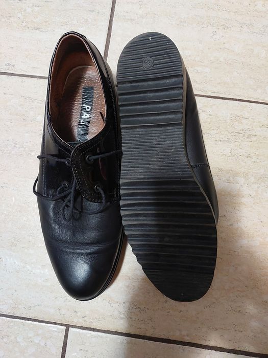 Pantofi piele dama negri