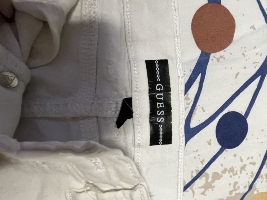 Детски дънкита в бяло и Млечно лилаво