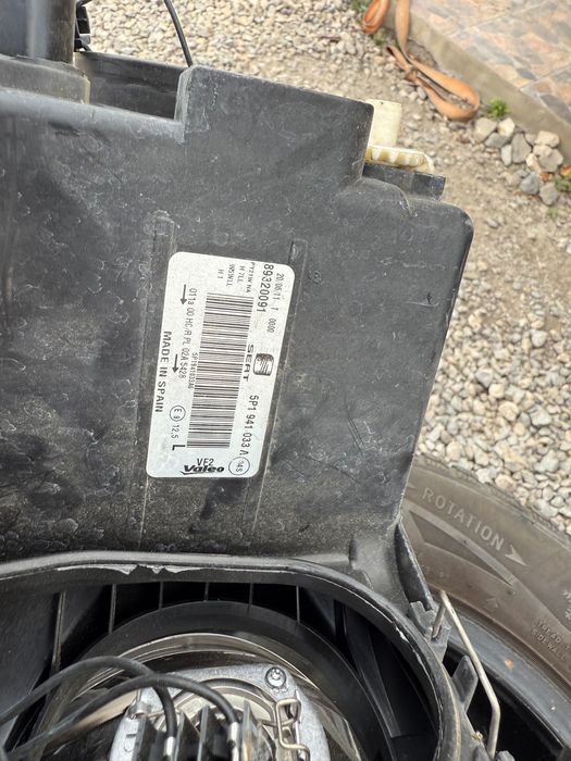 Ляв фар за Seat Leon Facelift (2009-2013)