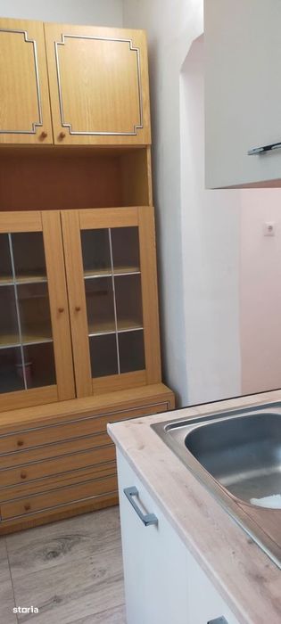 Garsoniera renovată, mobilată și utilată complet - spre inchiriere