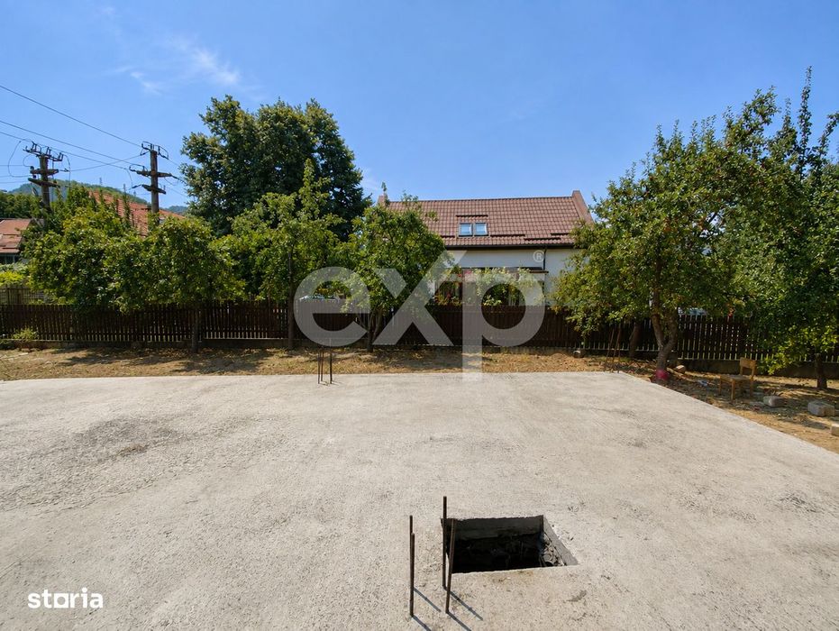 Teren 800 Mp Cu Construcție Incepută – Săcele, Str. Avram Iancu