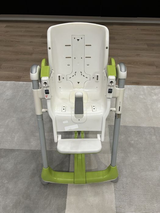 Детский стулчик от 4 месяцев до 5 лет б/у.