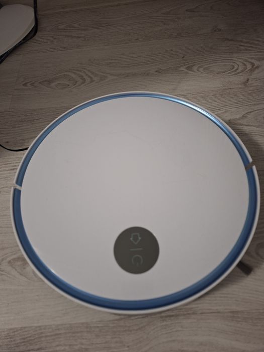 Robotel aspirator V-tac