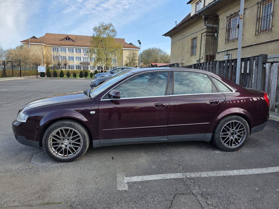 AUDI A4 2001 — imagine 2