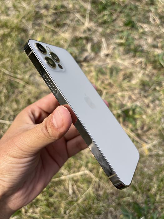 корпус iphone 12 pro на запчасти