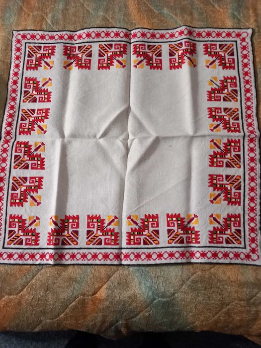 красиви карета ръчна бродерия