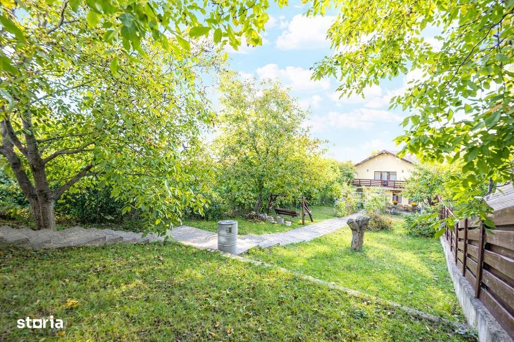 Vila single 4 camere  2 bai S =  193 mp + teren 500 mp Valea Lupului