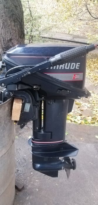 Лодочный мотор EVINRUDE