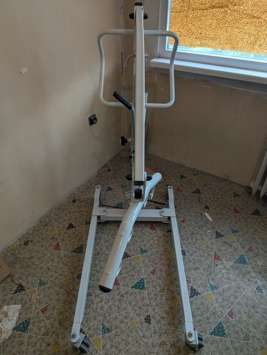 Лифтер за пациенти/възрастни хора