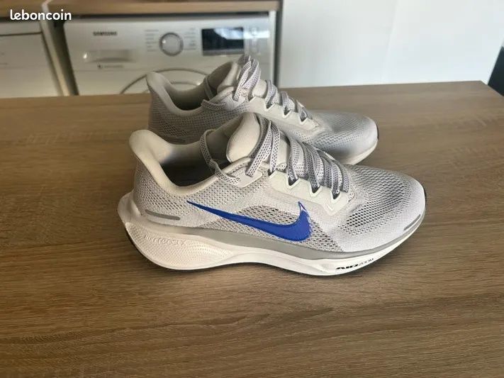 Nike кроссовки 43, 44