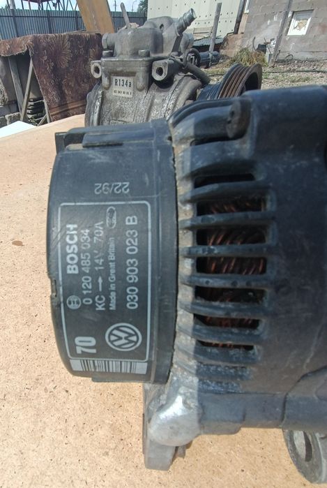 Генератор Bosch 70A оригинал VW Golf 3 / Passat B3-B4