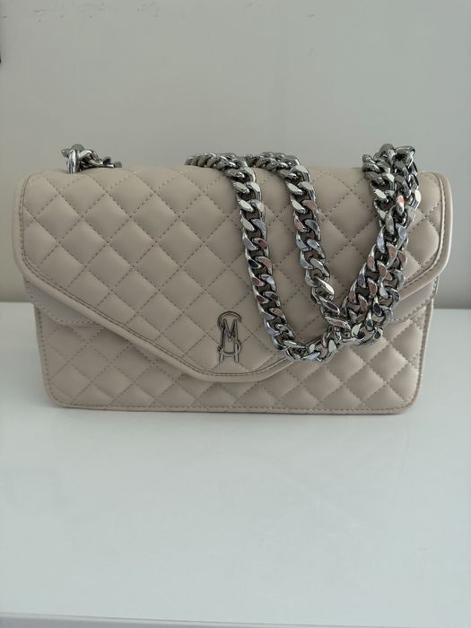 Дамски чанти Guess Jeans Steve Madden