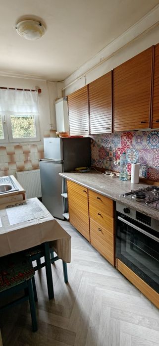 Inchiriez apartament 2 camere, semidecomandat, Astra, Orizont