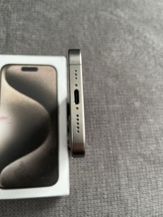 Apple Iphone 15 Pro 1TB Natural Titanium