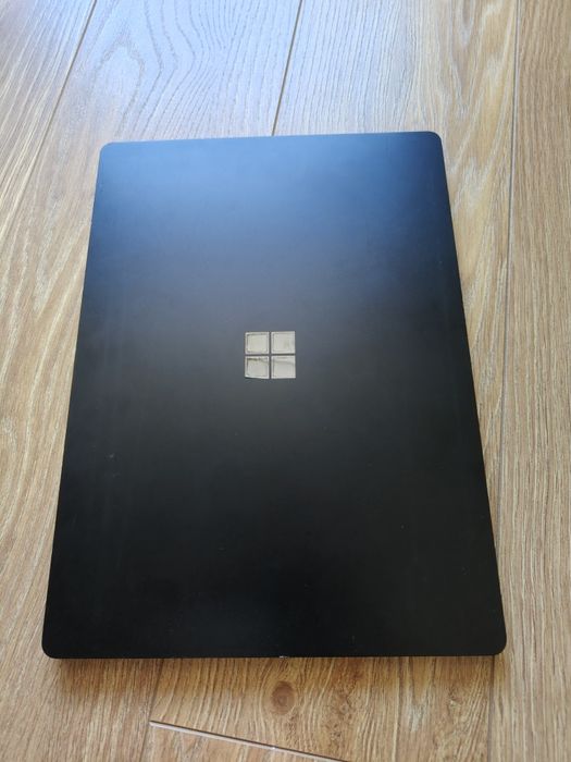 Microsoft Surface 4 / i5-1135G7/ 8 GB ram / Ssd 512 gb