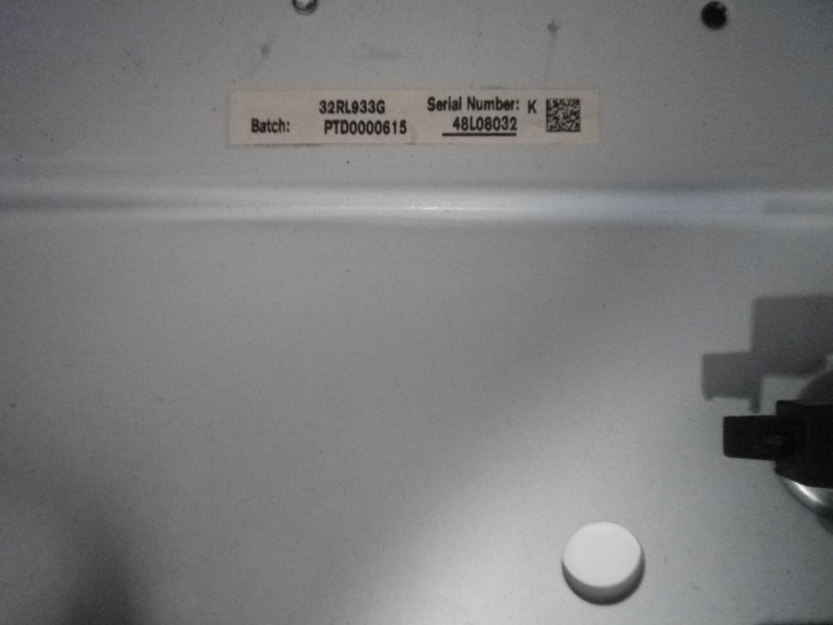 LED телевизор Toshiba 32RL933G за ремонт
