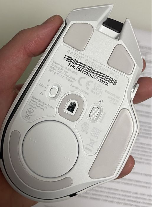 Мишка Razer Basilisk V3 Pro White Edition