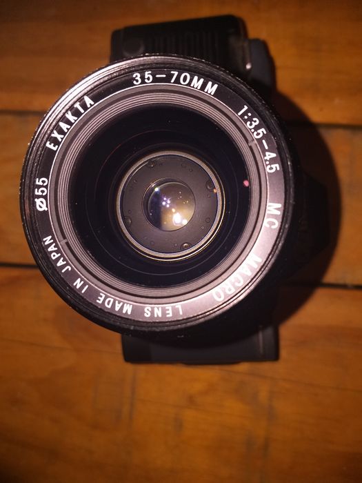 canon T70 cu obiectiv