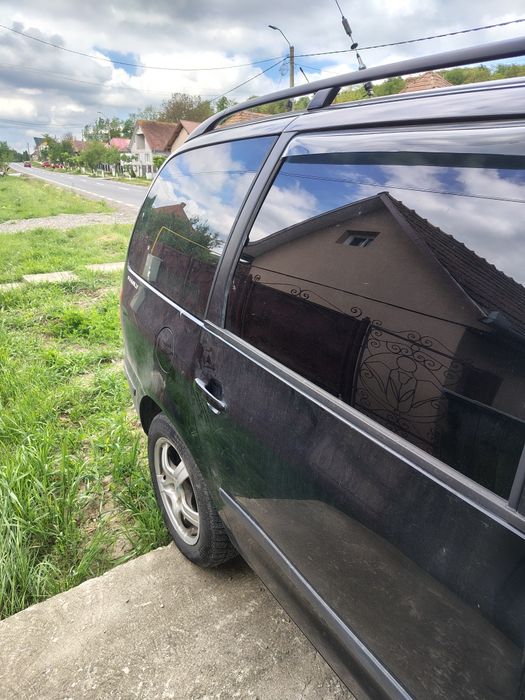 Vând Volkswagen Sharan interior din piele