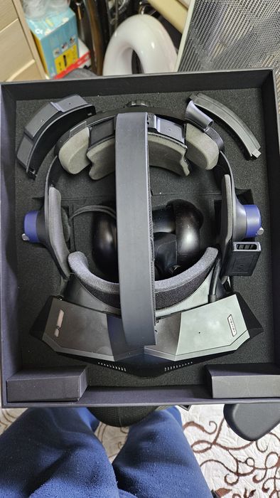 Casca virtuala Pimax Crystal Eye tracking pachet complet