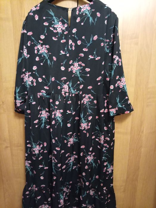 Платье женское 62-64 размер