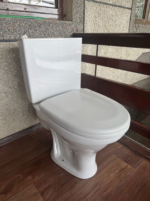 Унитаз б/у в хорошем состоянии