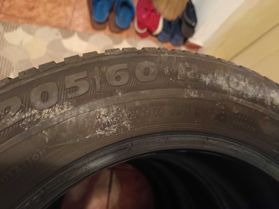 De vanzare jante și anvelope