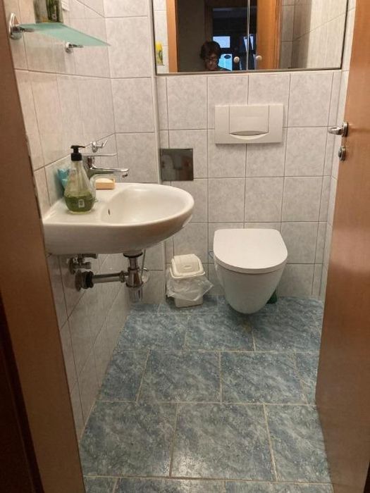 Дава се под наем Тристаен апартамент в Пловдив, Кършияка - 98 кв.м за 816 € - Снимка #6