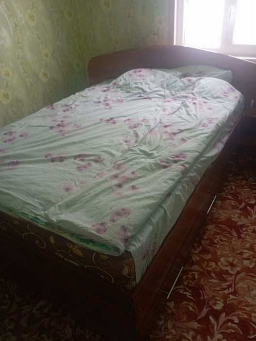Продам кровать 30.000т.г.Текели.
