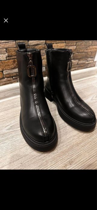 Дамски боти от еко кожа с подплата