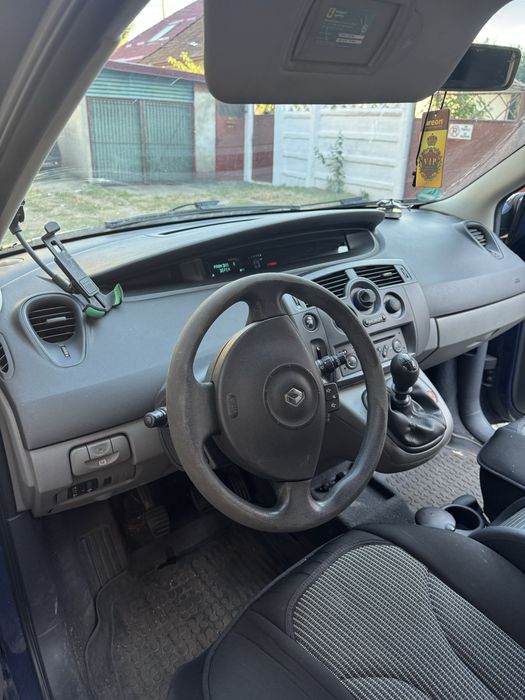 Renault Megane Scenic 2