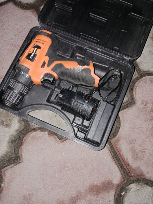 Продам шуруповёрт