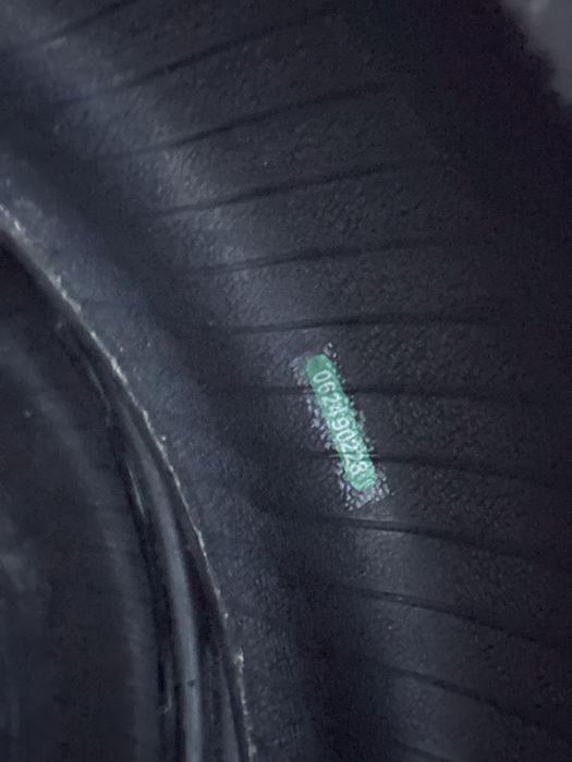 Зимние шины 235/45/18