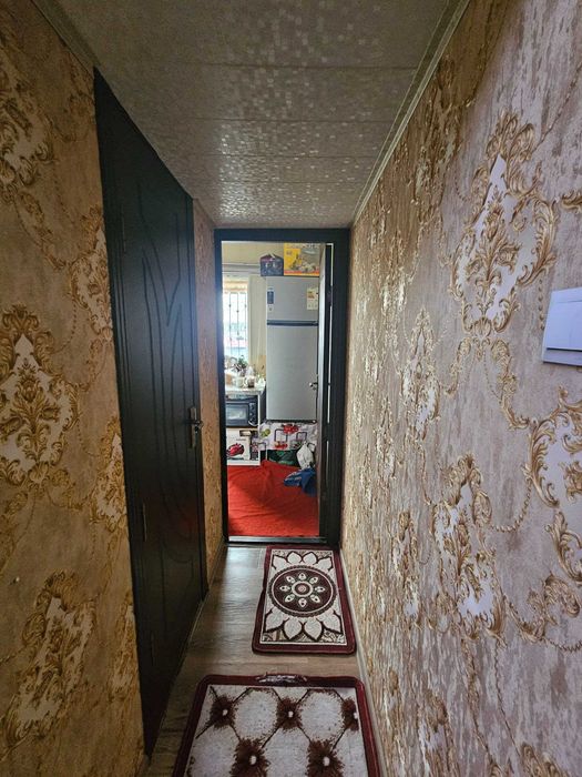 Срочно продается 1-х комн квартира в Куйлюк массив-6,1/5/5