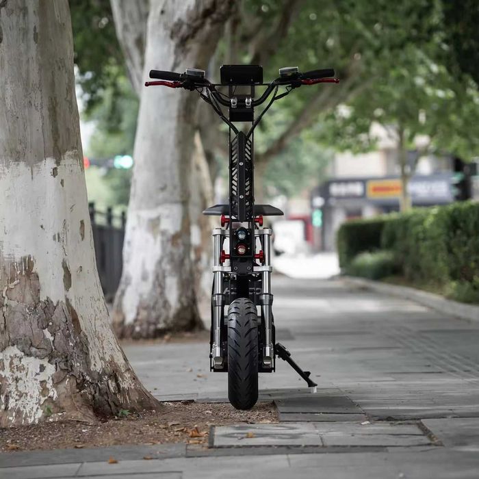 HEZZO F8 – Електрическа тротинетка 10000W, 150 км пробег, 100 км/ч