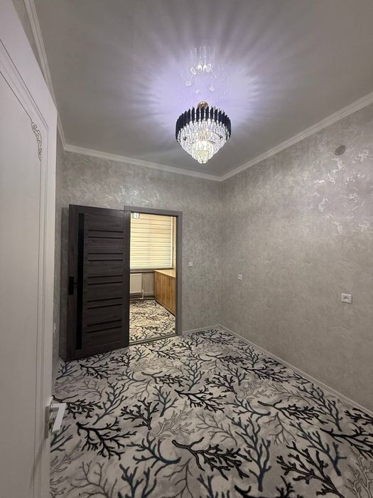 parlament va chilonzor  metroga yaqin! 10 daqiqalik yul