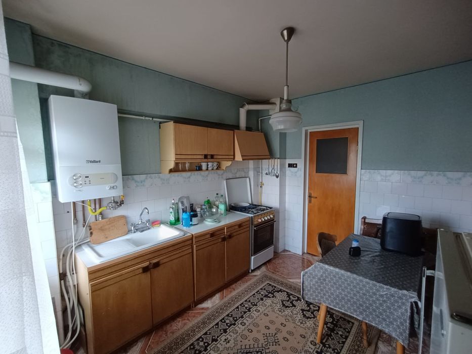 Apartament 4 camere confort sporit, 98 mp,  strada Culturii