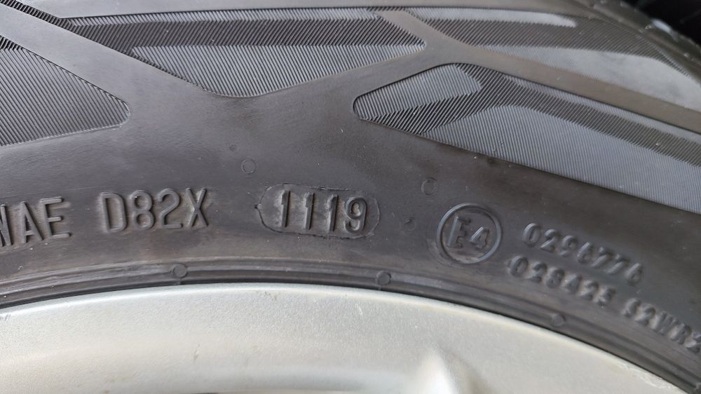 Алуминиеви джанти Rial 5x112 с летни гуми Continental 195/65/15