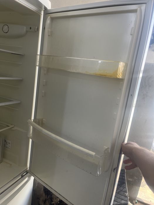 Холадилник жақсы жағдаида