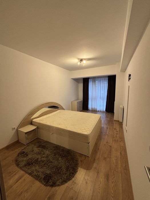 Apartament 2 camere decomandat, de inchiriat, tractorul Coresi