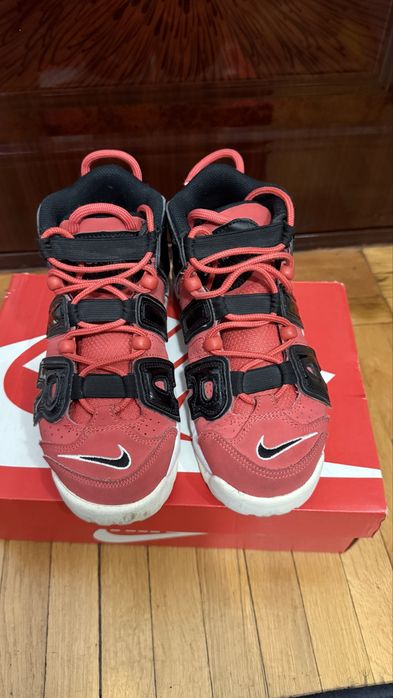 Adidasi Nike Air Uptempo originali marimea 36,5