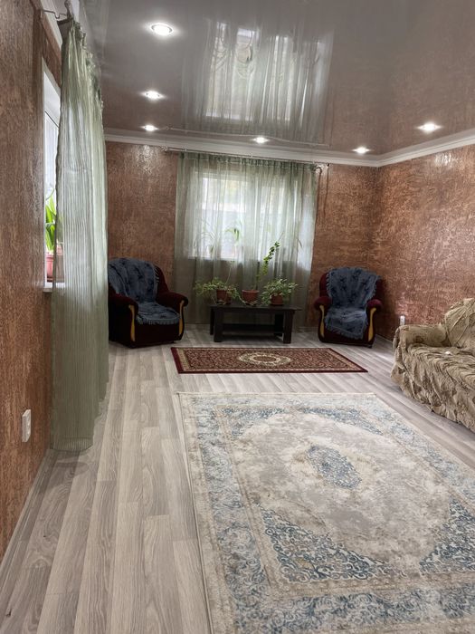 Квартира жалға беріледі. Сдаётся в аренду.