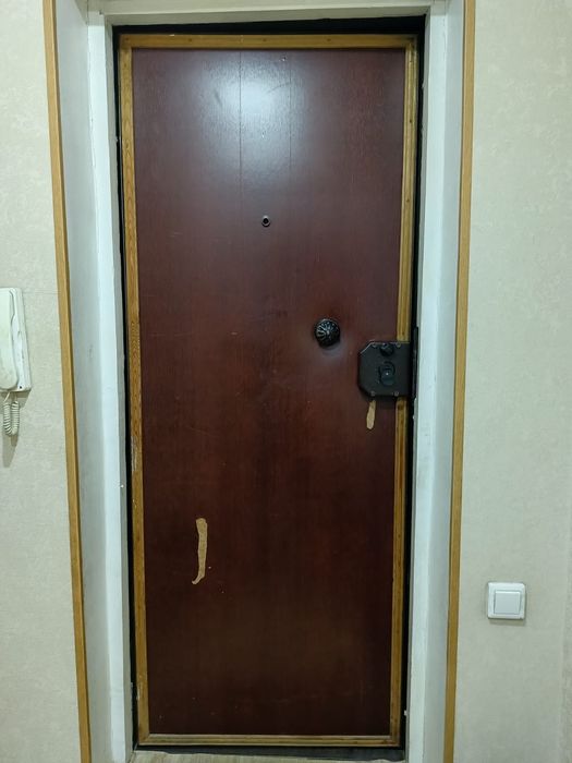 двери срочно!!! межкомнатные